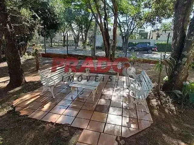 Imagem 3: Sobrado para Alugar em Maringá, Zona 05, com 4 Quartos, com 250 M²