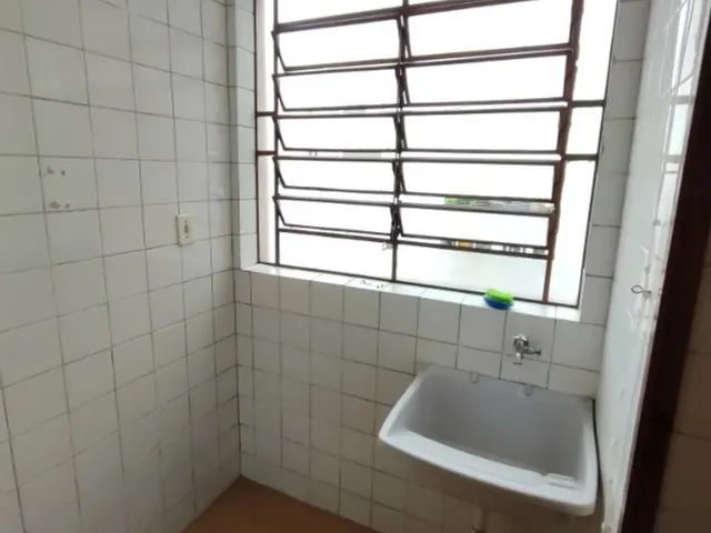 Imagem 6: Apartamento para Alugar com 03 Quartos na Zona 01 - Centro de Maringa