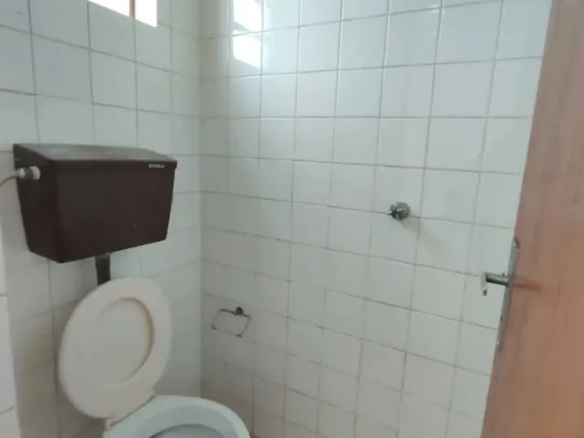 Imagem 4: Apartamento para Alugar com 03 Quartos na Zona 01 - Centro de Maringa