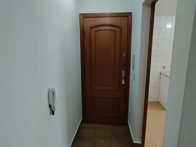 Imagem 2: Apartamento para Alugar com 03 Quartos na Zona 01 - Centro de Maringa