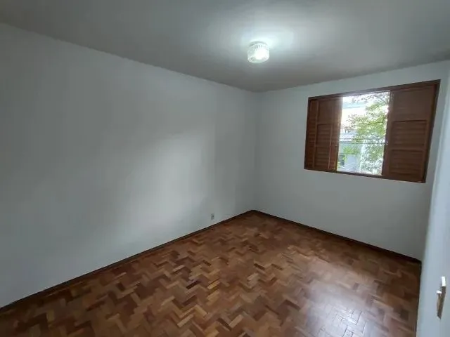 Imagem 10: Apartamento para Alugar com 03 Quartos na Zona 01 - Centro de Maringa