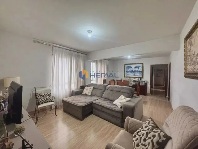 Imagem: Apartamento com 3 Quartos para Locação