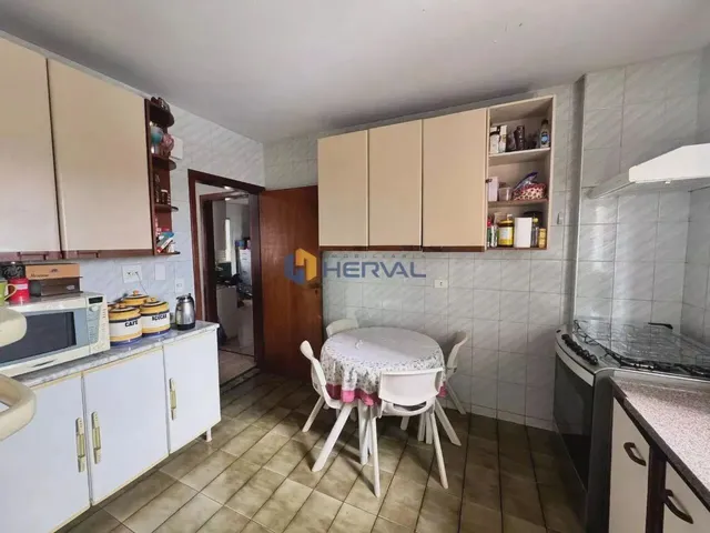 Imagem 8: Apartamento com 3 Quartos para Locação Localizado na Zona 04 - Maringá/Pr