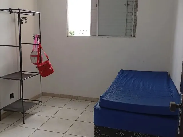 Imagem: Alugo Quarto Semi Mobiliado,Ventilado. Próximo