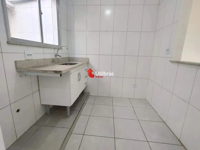 Imagem 9: Casa para Aluguel, 2 Quartos, 1 Vaga, Vila Clóris - Belo Horizonte/Mg
