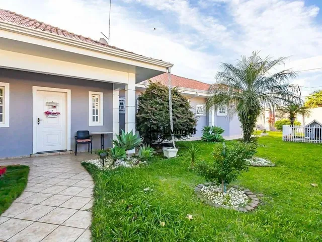 Imagem: Casa com 4 Dormitórios À Venda, 241 M²