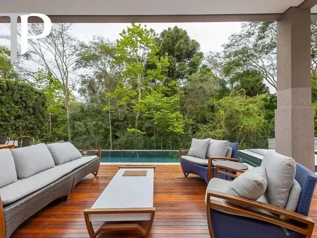 Imagem: Casa com 4 Dormitórios À Venda,713.00
