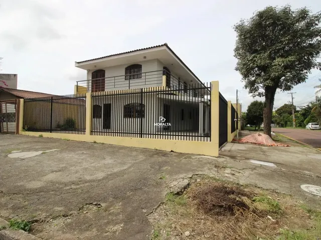 Imagem: Sobrado com Ponto Comercial - São José