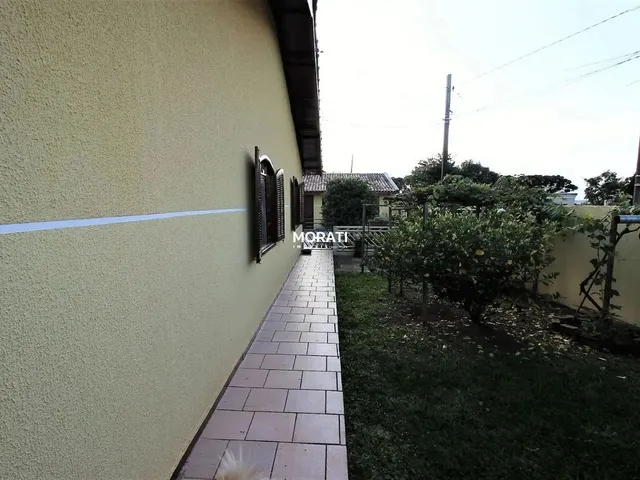 Imagem 2: Casa com 5 Dormitórios À Venda, 190 M² por R$ 850.000,00 - Afonso Pena - São José