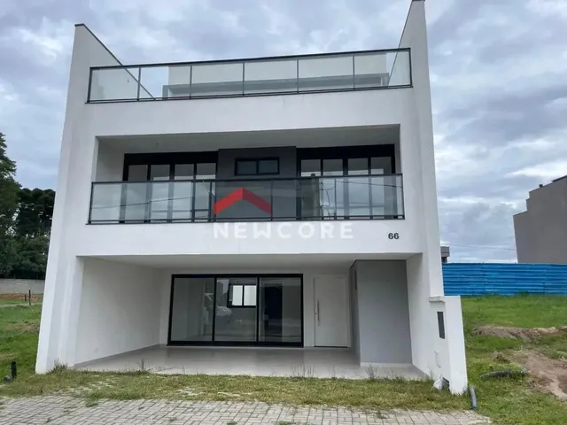 Imagem: Casa de Condomínio em Rua Manoel Martins