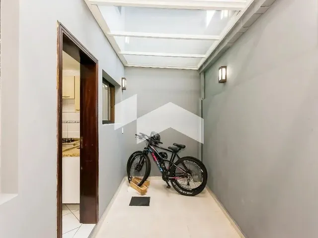 Imagem 4: Sobrado Triplex com Espaço Gourmet Completo e Teto Retrátil São Pedro
