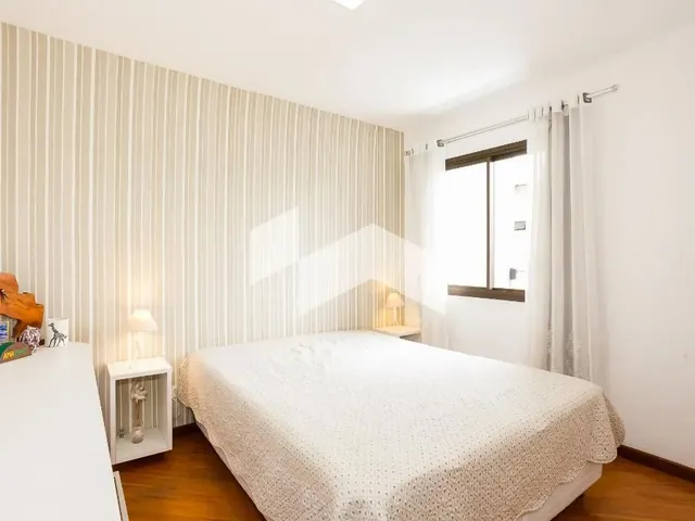 Imagem 5: Sobrado Triplex com Espaço Gourmet Completo e Teto Retrátil São Pedro