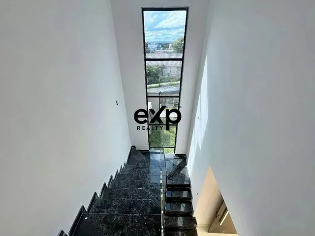 Imagem 11: Sobrado de Frente para a Rua - 03 Quartos (01 Suíte) - 140,72M² Privativos e Terreno De