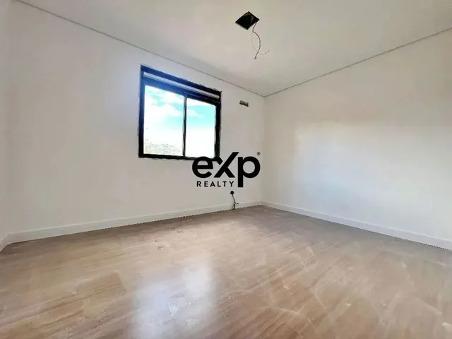 Imagem 12: Sobrado de Frente para a Rua - 03 Quartos (01 Suíte) - 140,72M² Privativos e Terreno De