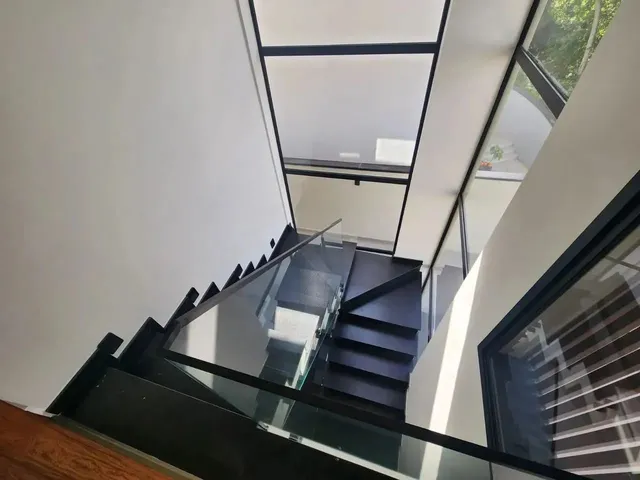 Imagem 11: Casa Nova em Cond 265 M2 Priv. 3 Suítes com Closets, 4 Vagas, Amplo Quintal com Spa No