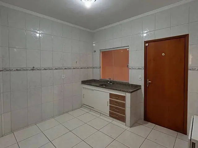 Imagem 4: Excelente Imóvel em Colombo
