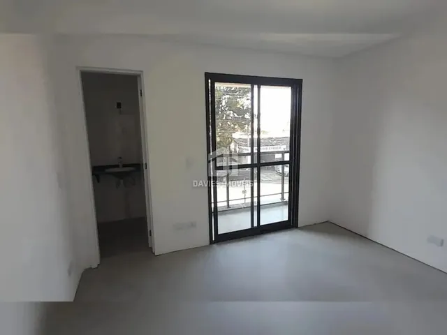 Imagem 2: Apartamento na Vargem Grande / 71 M² / 3 Quartos Sendo 1 Suíte / Sacada / Vaga De