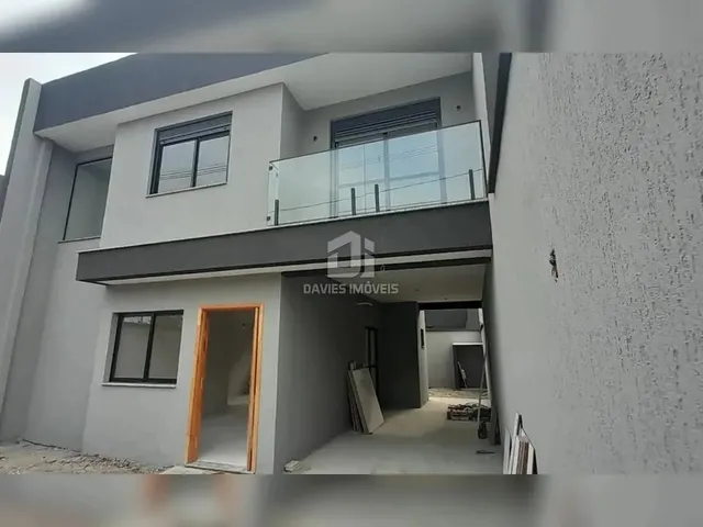 Imagem: Sobrado À Venda em Pinhaispr 128M²