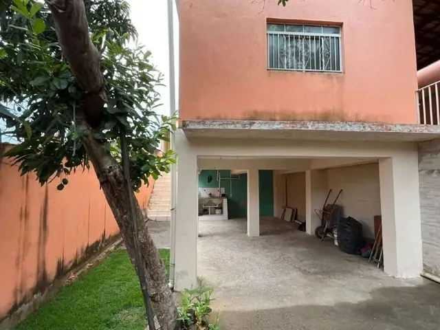 Imagem: Casa para Aluguel com 3 Quartos e 2 Vagas
