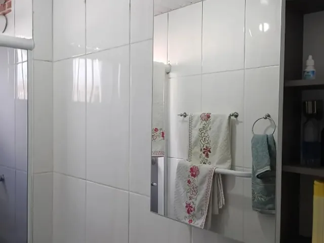 Imagem 2: Apartamento 3 Quatros 63 Mts, Local Mais Central de Pinhais, Direto com Proprietário