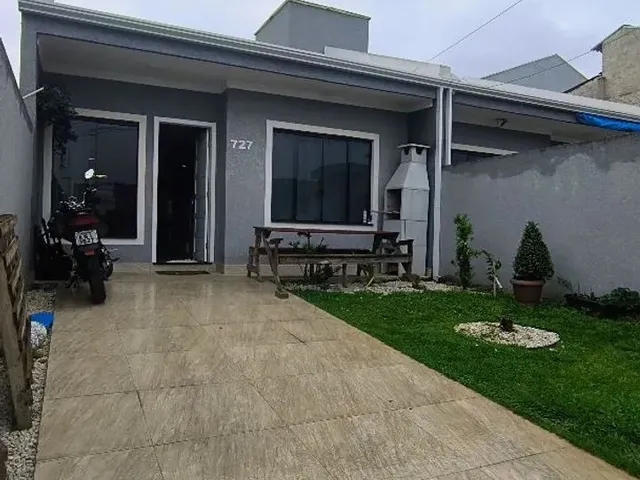 Imagem: Casa À Venda - 3 Quartos (1 Suíte) - Entrada