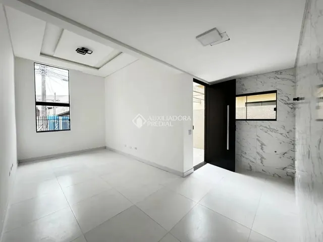 Imagem: Casa Térrea com 3 Quartos e Uma Suíte