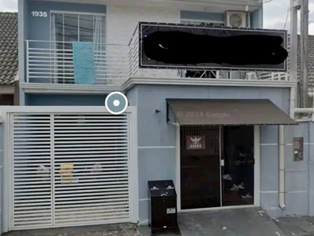 Imagem: Vende-Se Sobrado