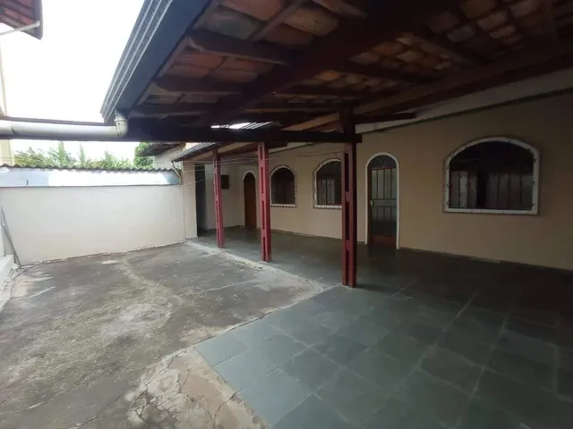 Imagem: Casa nos Fundos para Alugar 2 Quartos no