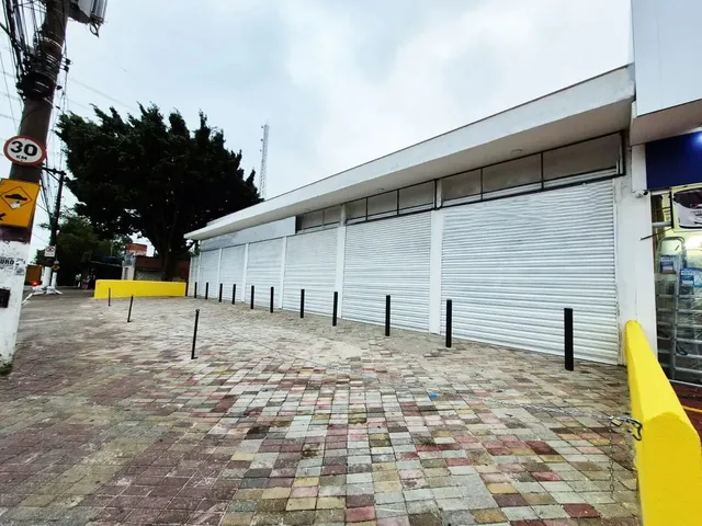 Imagem 13: Prédio/Edifício Inteiro para Aluguel Tem 245 Metros Quadrados em Canhema - Diadema
