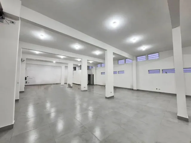 Imagem 7: Prédio/Edifício Inteiro para Aluguel Tem 245 Metros Quadrados em Canhema - Diadema