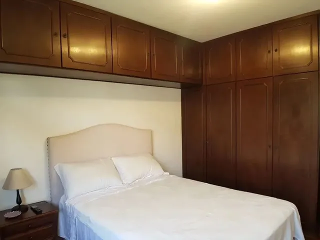 Imagem 10: Apartamento com 3 Dormitórios À Venda com 161M² no Bairro Centro - Curitiba / Pr