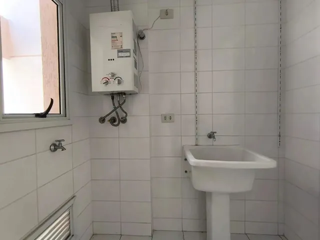 Imagem 10: Apartamento de 2 Quartos no Bairro Rebouças