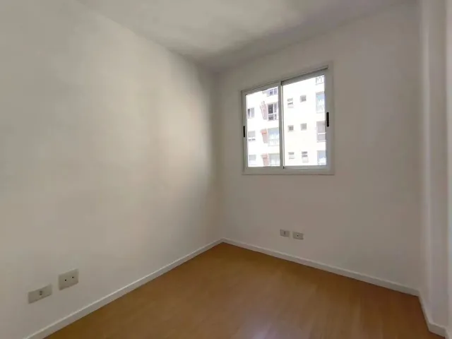 Imagem 2: Apartamento de 2 Quartos no Bairro Rebouças