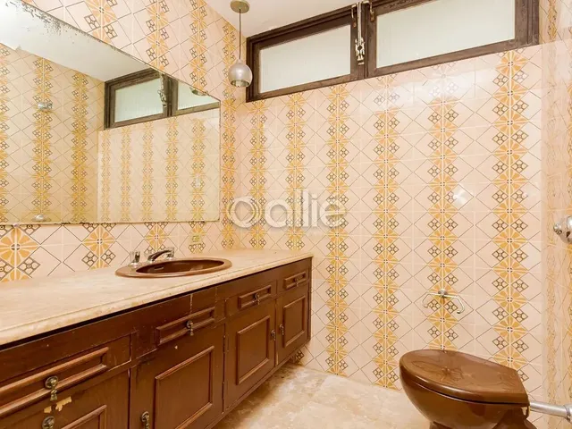 Imagem 9: Casa com 5 Quartos no Batel