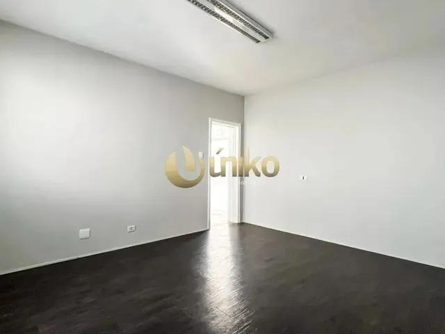 Imagem 6: Casa Comercial Casa com 4 dormitórios