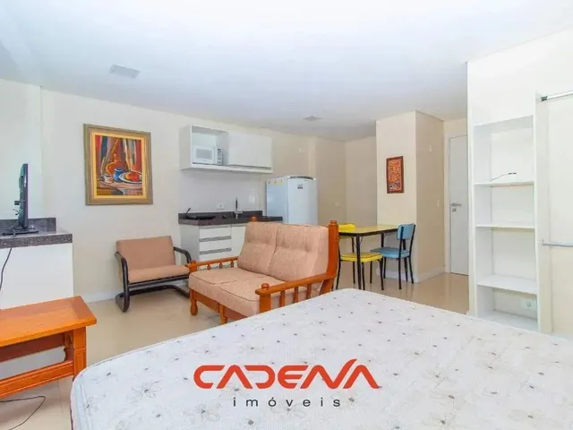 Imagem: Studio com 1 Vaga para Aluguel no Centro