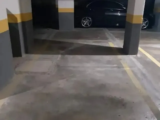 Imagem 12: Apartamento com 3 Dormitórios para Alugar, 81 M² por R$ 3.495,93/Mês - Bigorrilho