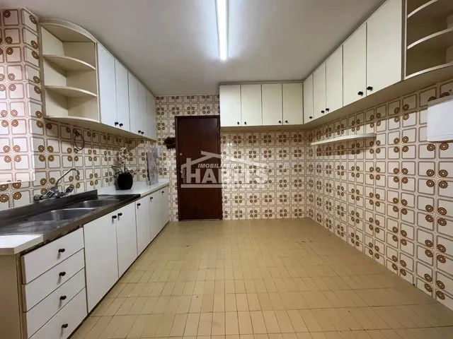 Imagem 10: Apartamento com 3 Dormitórios À Venda com 168M² no Bairro Cabral - Curitiba / Pr