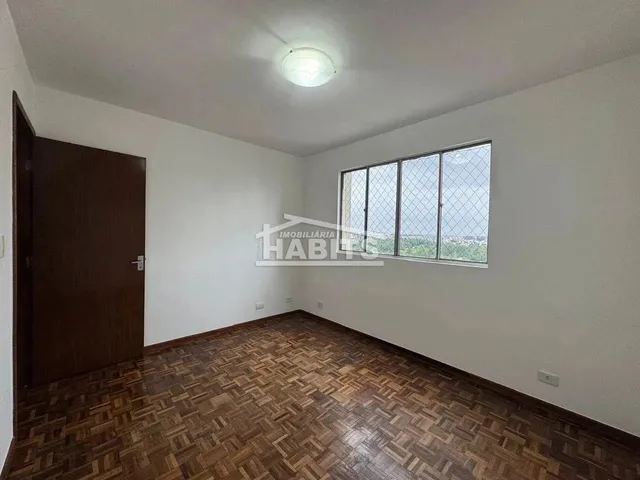 Imagem 16: Apartamento com 3 Dormitórios À Venda com 168M² no Bairro Cabral - Curitiba / Pr