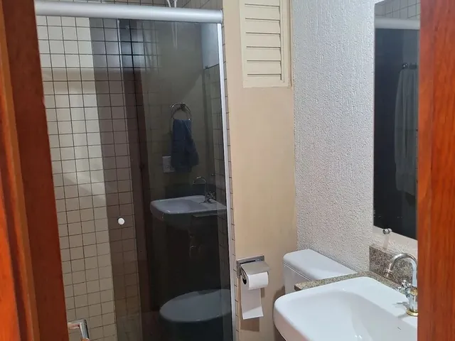 Imagem 2: Quarto Semi-Mobiliado