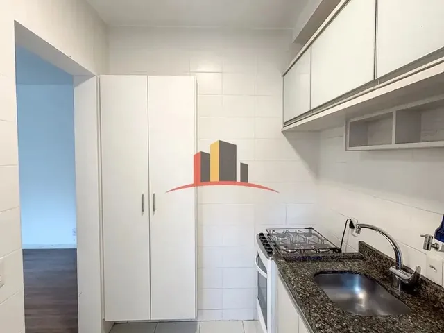 Imagem 16: Imóvel para Aluguel Possui 40 Metros Quadrados com 1 Quarto em Centro - Curitiba - Pr