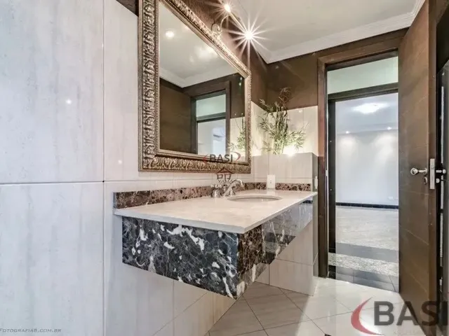 Imagem 9: Apartamento 3 Dormitórios Sendo 1 Suíte no São Francisco