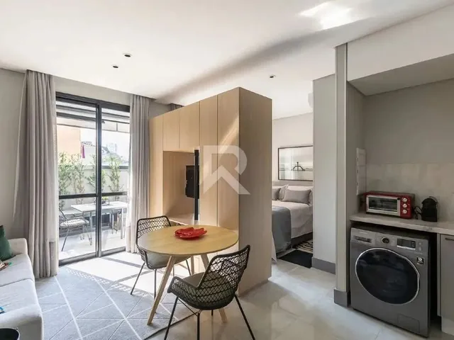 Imagem 1: Apartamento Mobiliado e Decorado, Studio de Alto Padrão para Locação, 32M² Batel