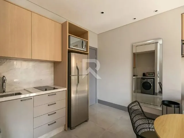 Imagem 8: Apartamento Mobiliado e Decorado, Studio de Alto Padrão para Locação, 32M² Batel