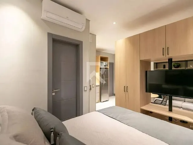Imagem 6: Apartamento Mobiliado e Decorado, Studio de Alto Padrão para Locação, 32M² Batel
