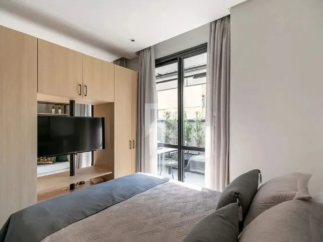 Imagem 7: Apartamento Mobiliado e Decorado, Studio de Alto Padrão para Locação, 32M² Batel