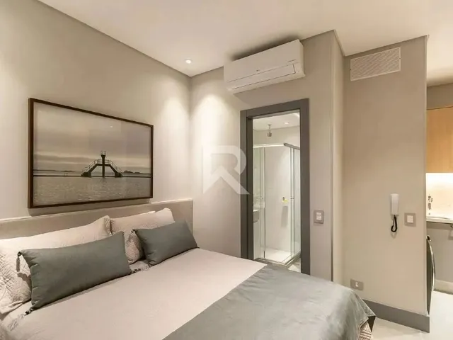 Imagem 13: Apartamento Mobiliado e Decorado, Studio de Alto Padrão para Locação, 32M² Batel