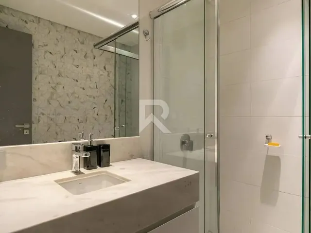 Imagem 4: Apartamento Mobiliado e Decorado, Studio de Alto Padrão para Locação, 32M² Batel