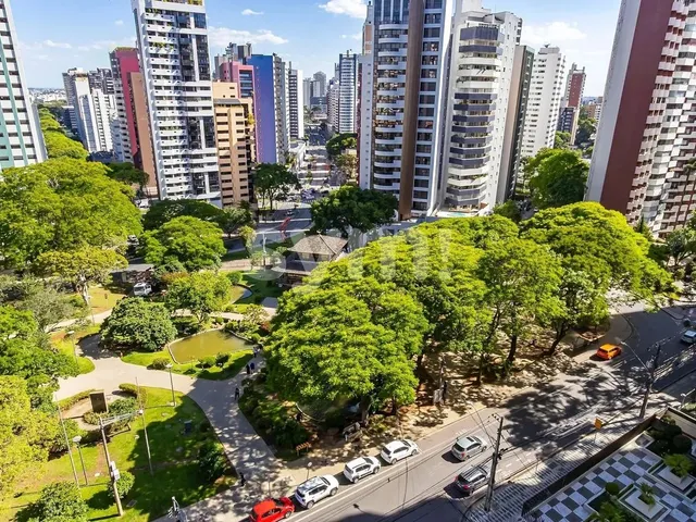 Imagem 2: Apartamento com 2 Suítes no Batel!