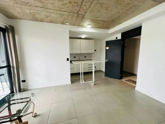 Imagem 8: Apartamento Semi-Mobiliado, com 80 M² de Área Total e 58 M² de Área Útil, Localizado
